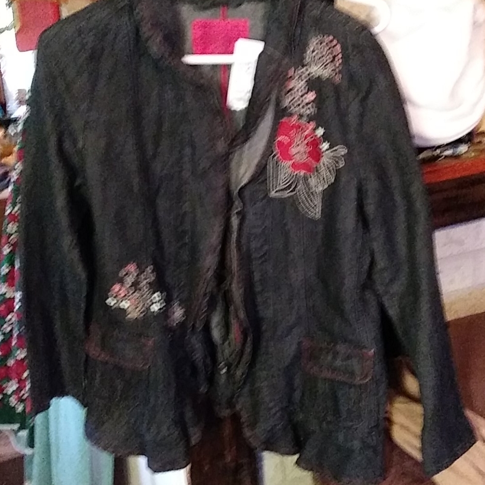 NWT M Carols Denims Boutique Jean Jacket